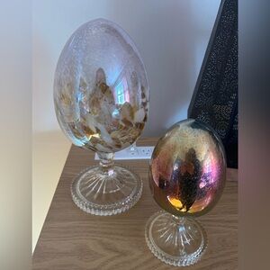 Standing iridescent egg pieces spring decor